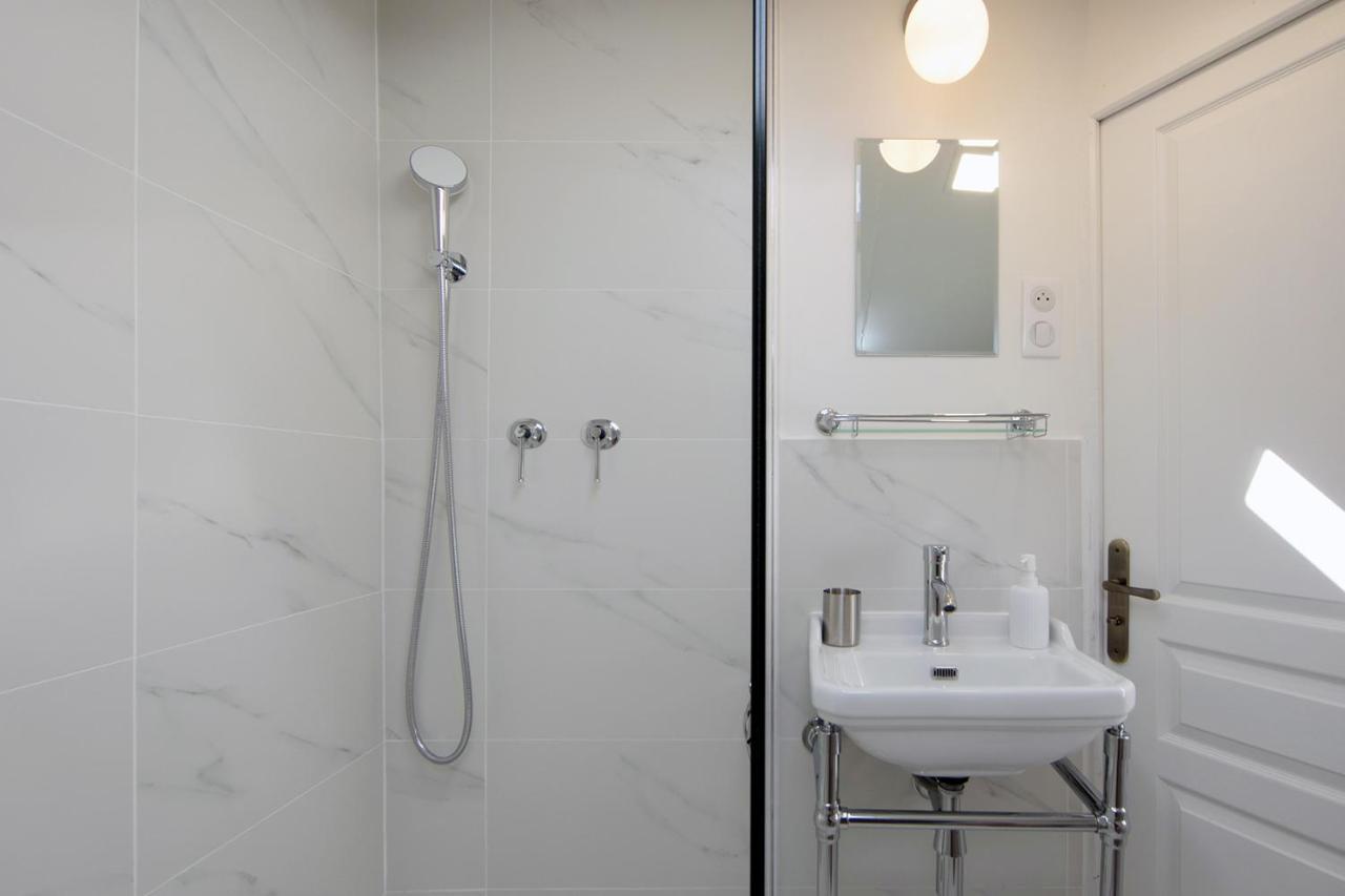 ニースCocoon Loft - Magnifique Loft Sous Toit, Refait A Neuf, Vues Splendides, Clim, Wifiアパートメント エクステリア 写真